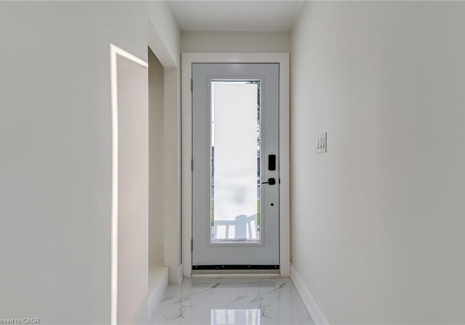 63-hardale-crescent-hamilton-ontario-40854584
