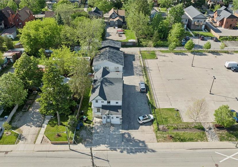 202-breithaupt-street-kitchener-ontario-40854589
