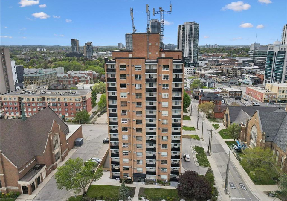 64-benton-street-kitchener-ontario-40854605