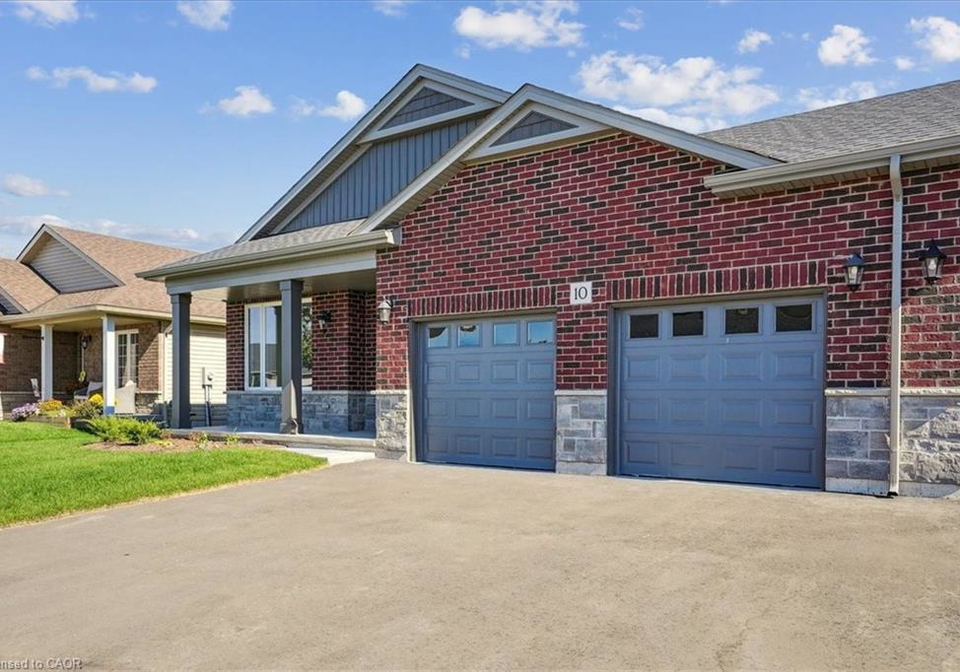 10-michelles-way-hagersville-ontario-40854628