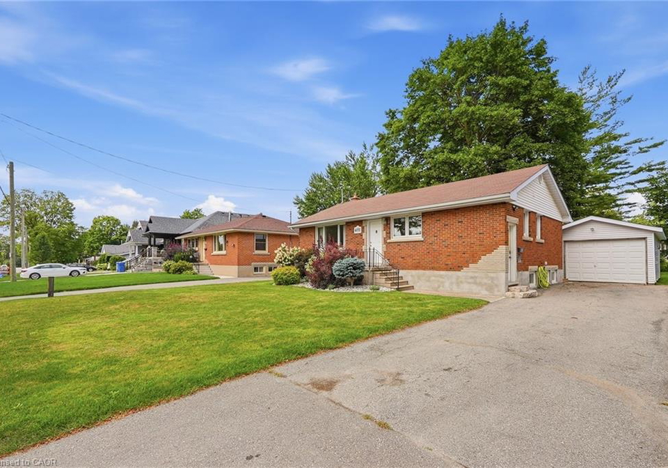 491-st-george-street-e-centre-wellington-ontario-40854645