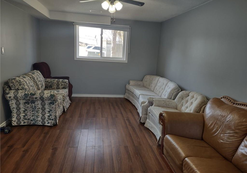 77-canrobert-street-woodstock-ontario-40854652