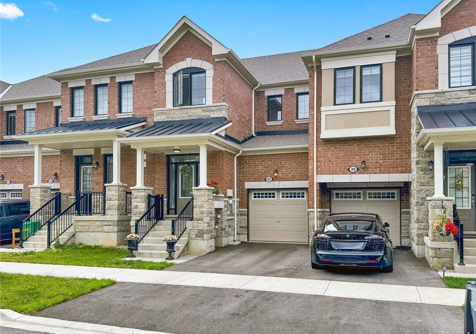 42-keppel-circle-brampton-ontario-40854667