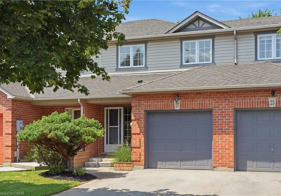 27-bronte-court-waterdown-ontario-40854669