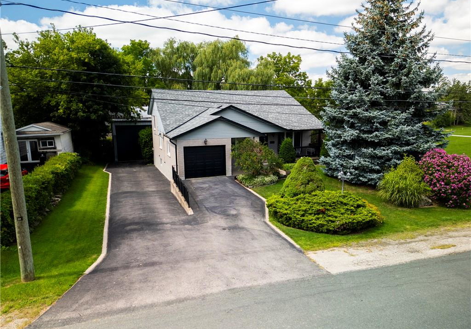 108-queensway-drive-st-jacobs-ontario-40854677