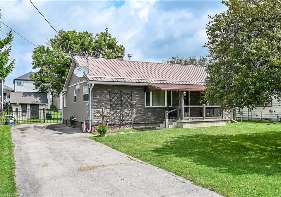 119-king-street-e-hagersville-ontario-40854695