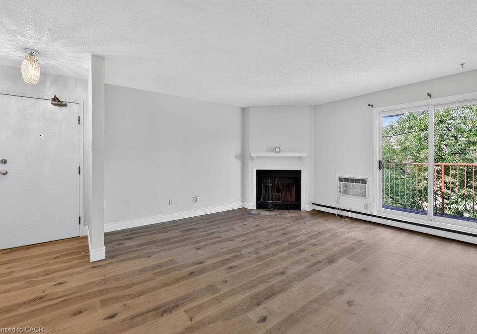 1482-pilgrims-way-oakville-ontario-40854728