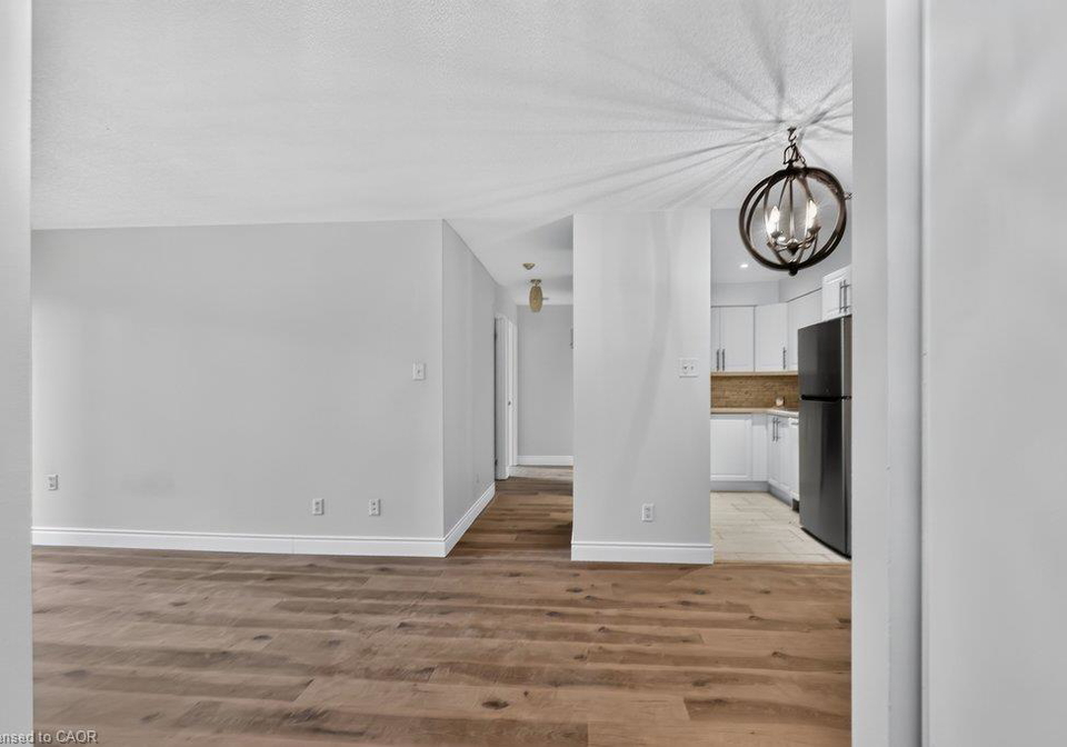 1482-pilgrims-way-oakville-ontario-40854728