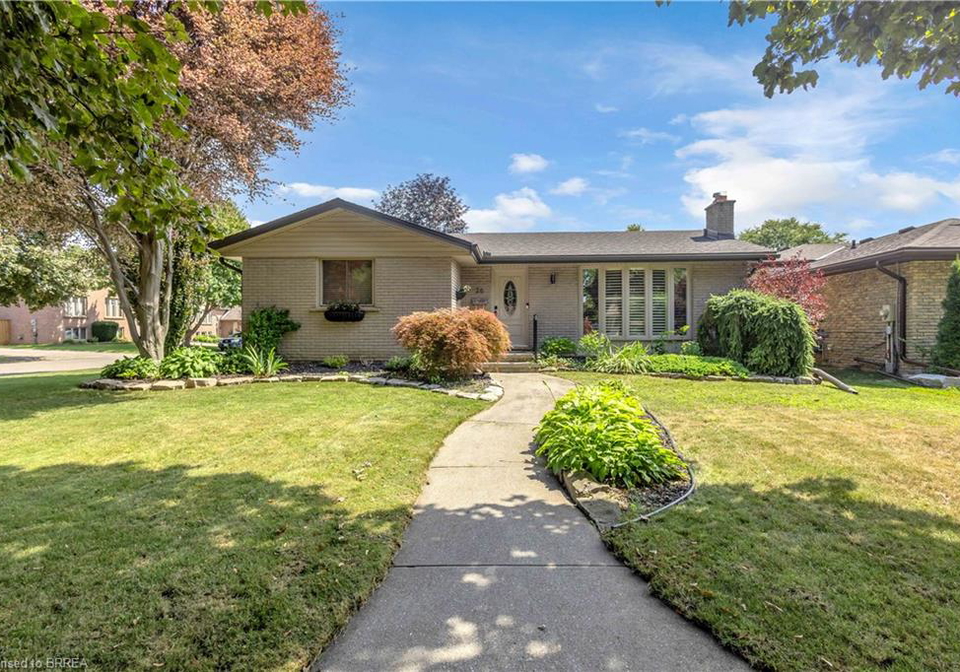 26-penny-lane-brantford-ontario-40854743