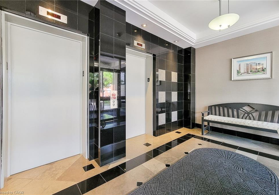 1770-main-street-w-hamilton-ontario-40854758