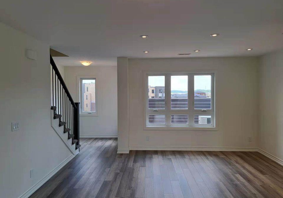 235-chapel-hill-drive-kitchener-ontario-40854780