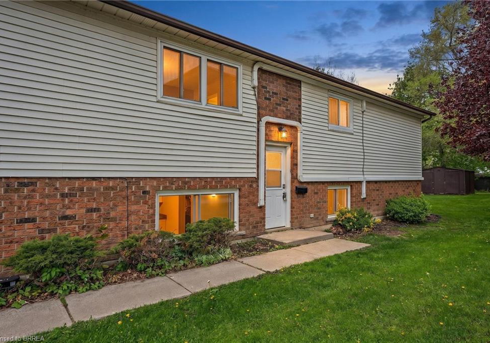 9-cherry-street-simcoe-ontario-40854799