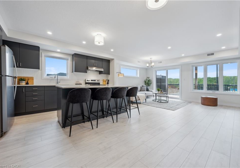 15-stauffer-woods-trail-kitchener-ontario-40854814