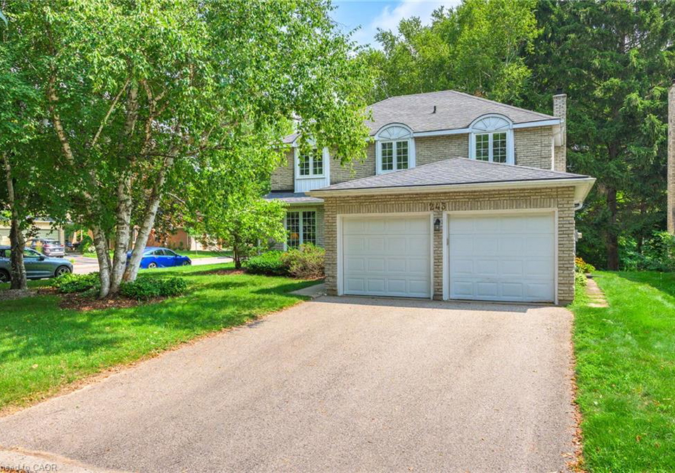 243-tatlock-court-waterloo-ontario-40854816