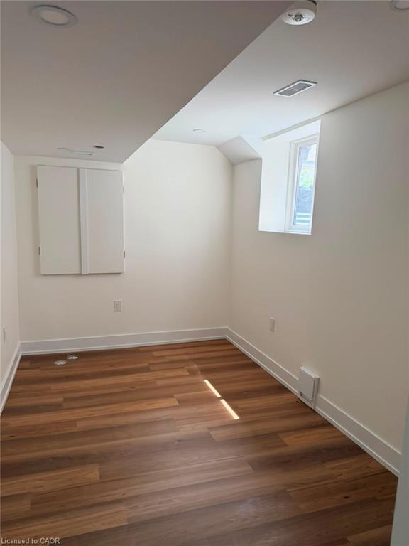 18-golden-springs-drive-brampton-ontario-40854820