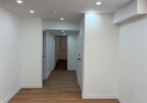 18-golden-springs-drive-brampton-ontario-40854820