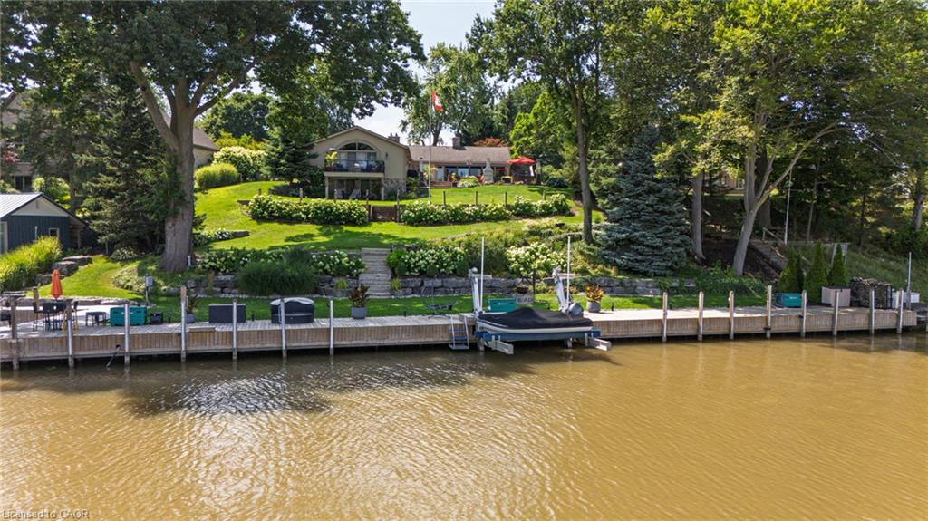 22-ryerse-crescent-port-dover-ontario-40854834