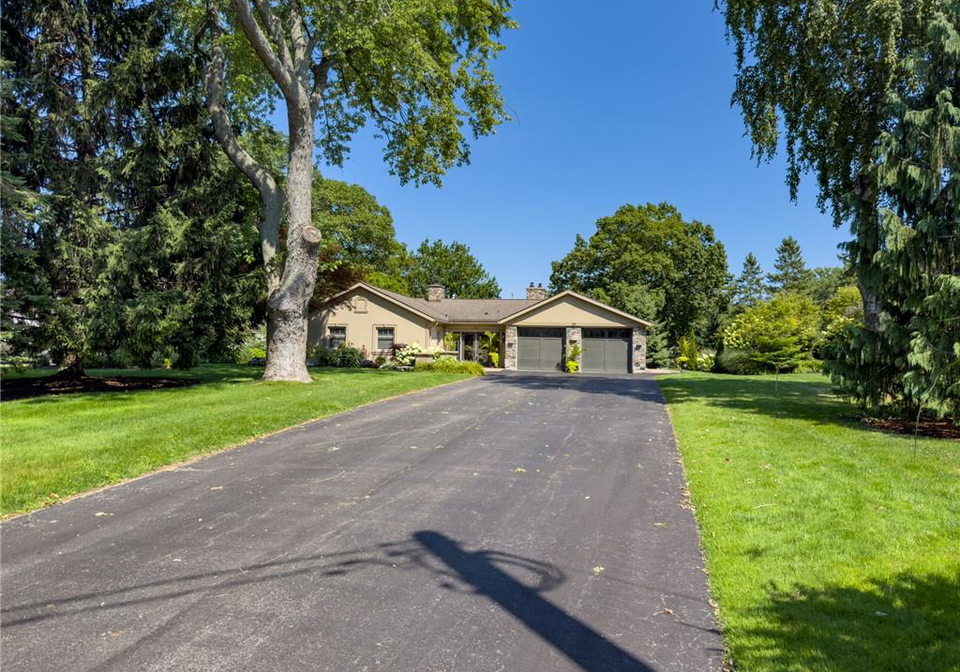 22-ryerse-crescent-port-dover-ontario-40854834