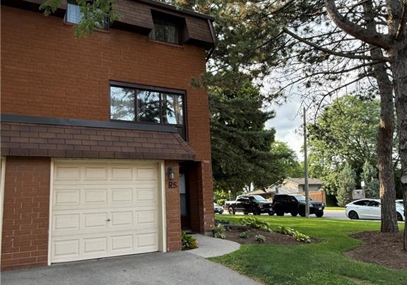 444-stone-church-road-w-hamilton-ontario-40854864