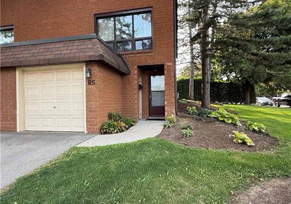 444-stone-church-road-w-hamilton-ontario-40854864