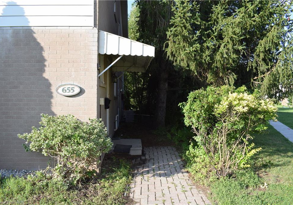 655-albert-street-waterloo-ontario-40854868