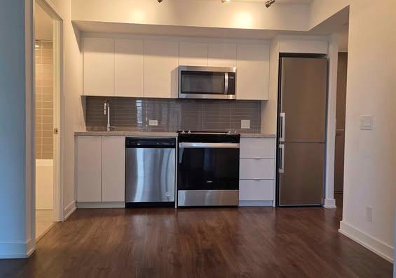 30-tretti-way-north-york-ontario-40854869
