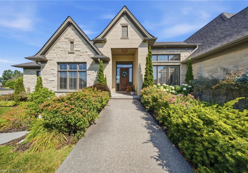18-harper-boulevard-brantford-ontario-40854891