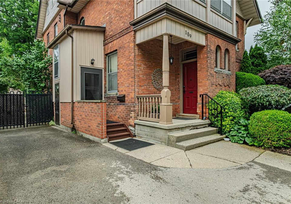 109-talbot-street-n-simcoe-ontario-40854915