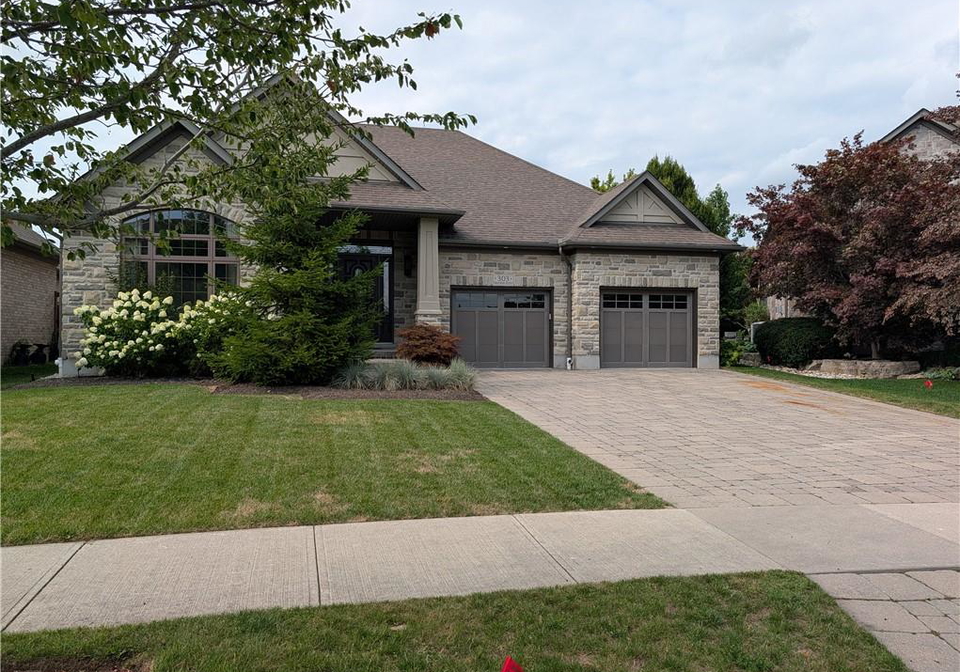 303-terrace-wood-crescent-kitchener-ontario-40854965