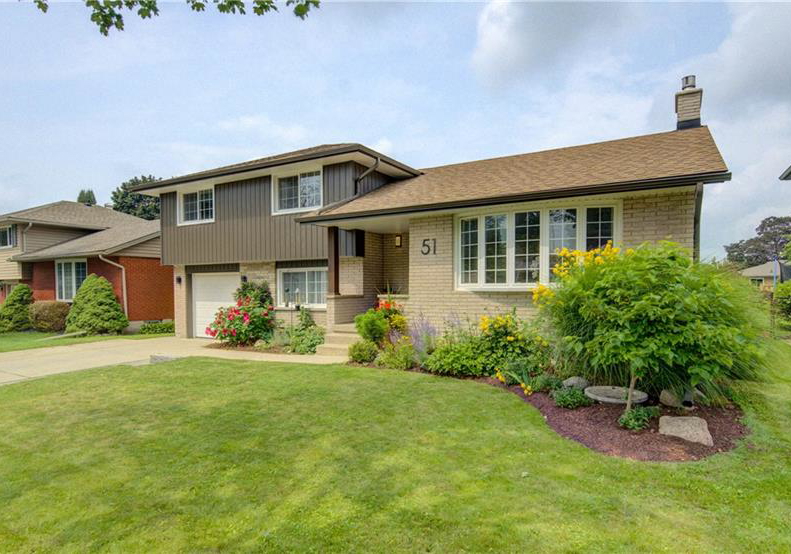 51-charlotte-crescent-kitchener-ontario-40854974