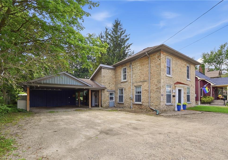 565-st-david-street-n-fergus-ontario-40854979