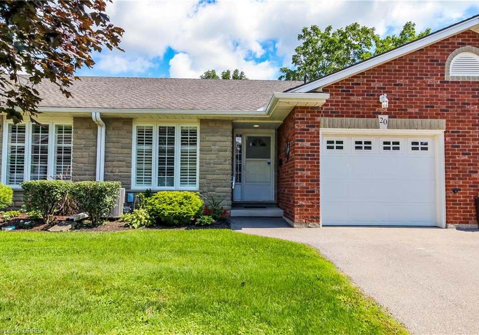 53-beverly-street-e-st-george-ontario-40854984