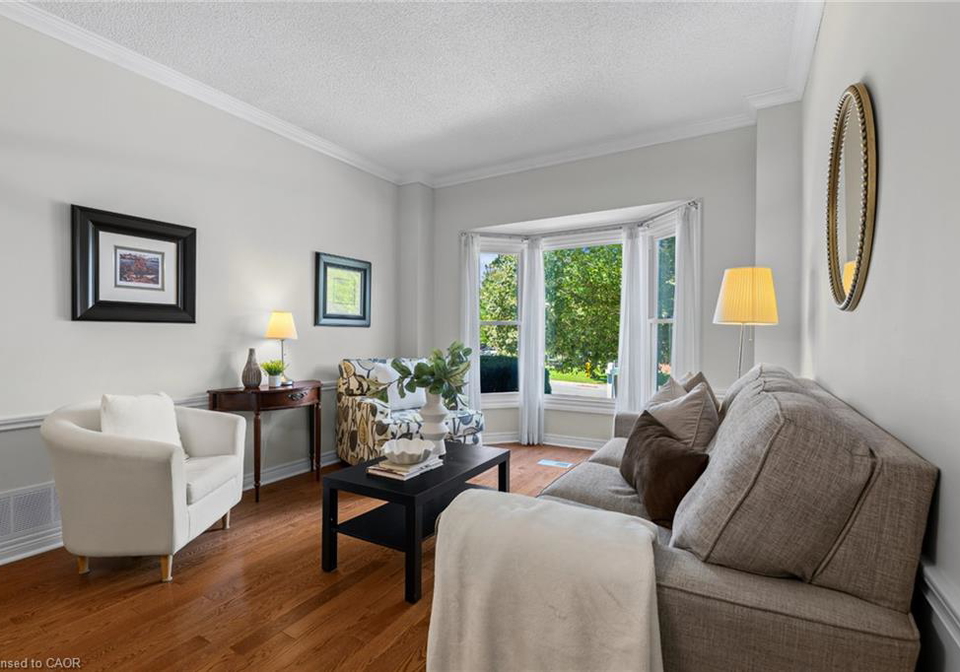 1610-heathside-crescent-pickering-ontario-40854992
