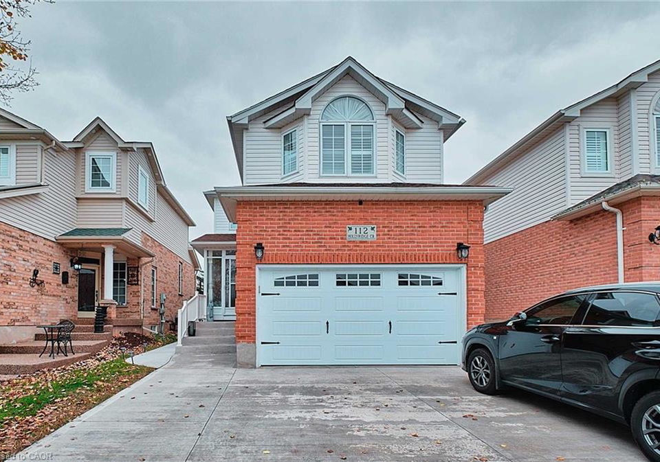 112-hollyridge-crescent-kitchener-ontario-40854993