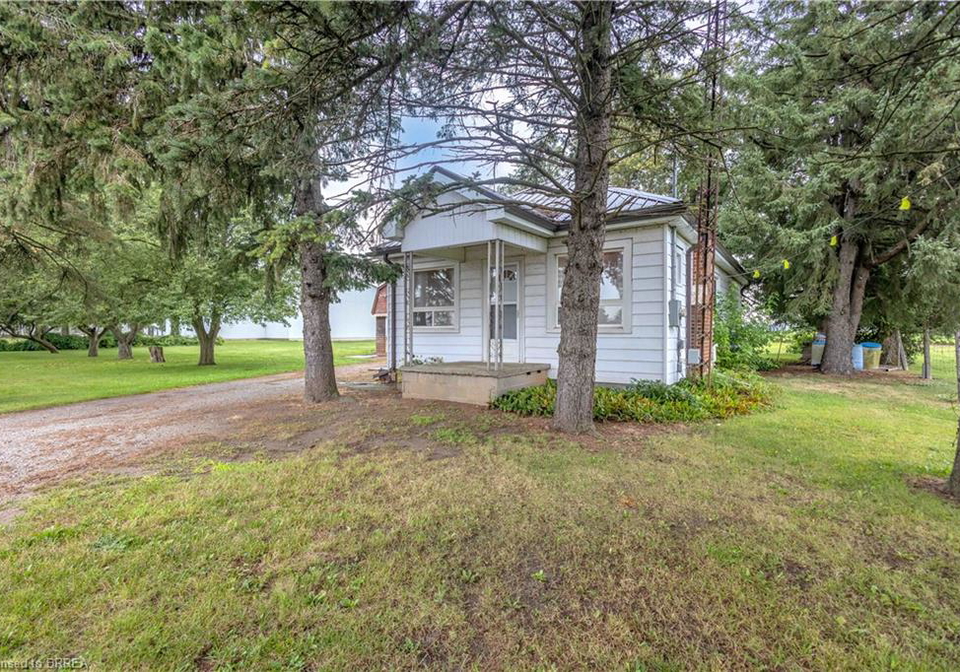 1097-colborne-street-w-brantford-ontario-40855004