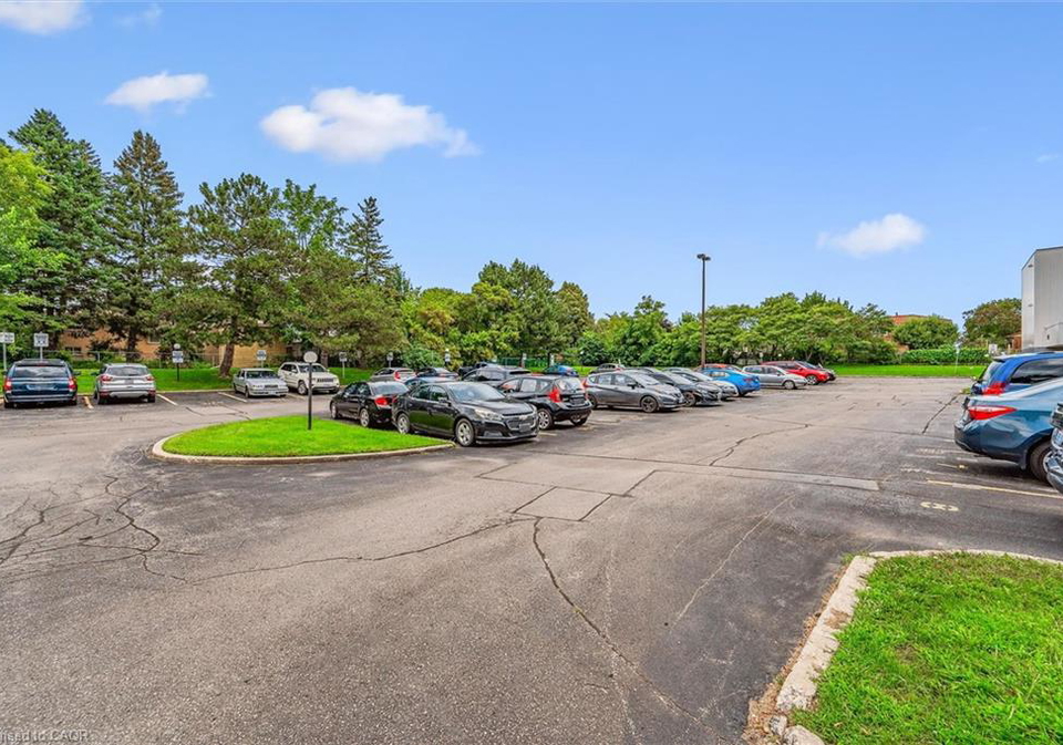 65-silvercreek-parkway-n-guelph-ontario-40855029