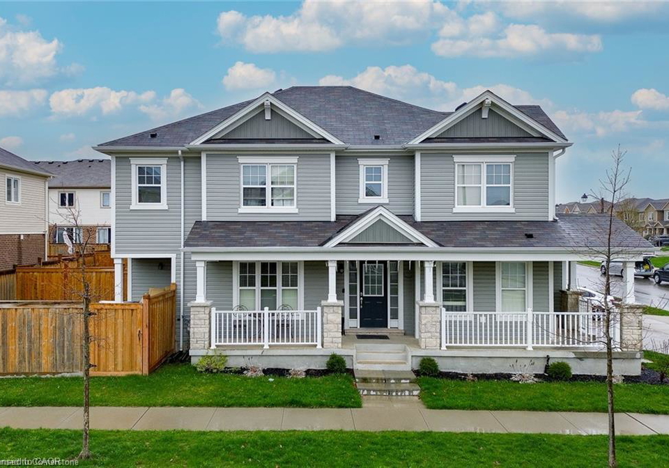 18-blue-oak-street-kitchener-ontario-40855031