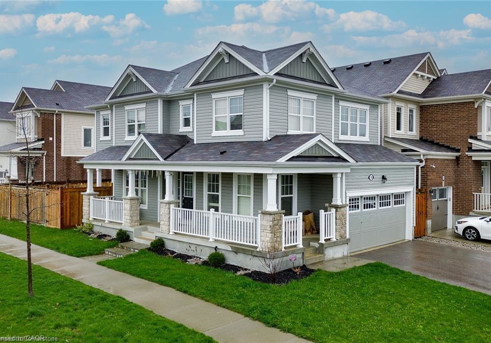 18-blue-oak-street-kitchener-ontario-40855031