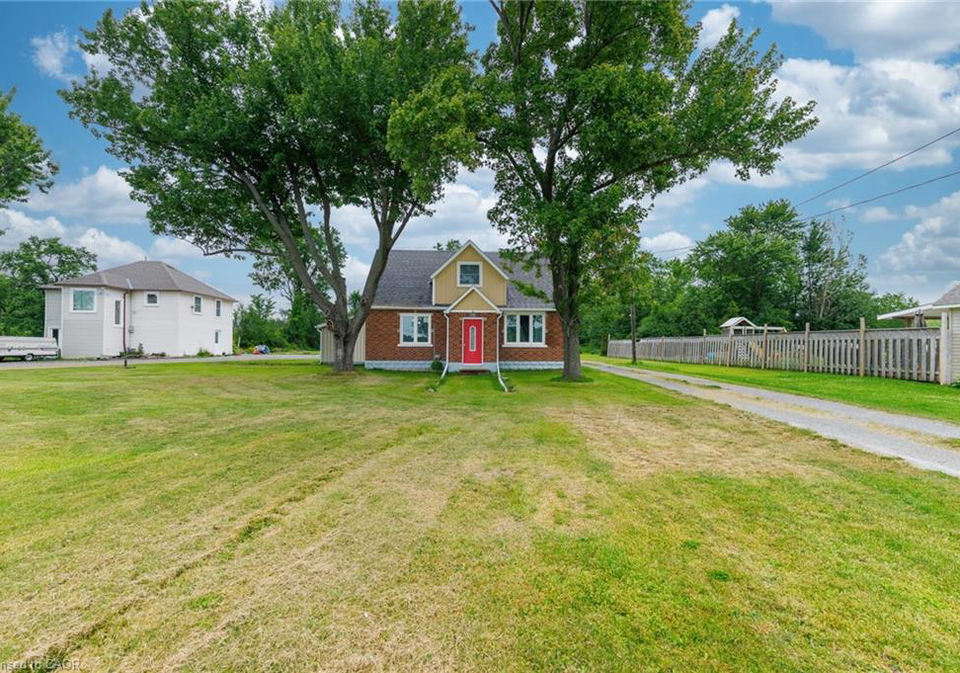 2592-highway-3-port-colborne-ontario-40855047