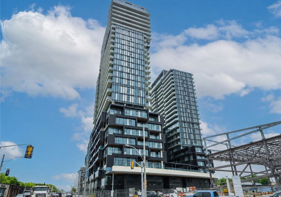 1285-dupont-street-toronto-ontario-40855084