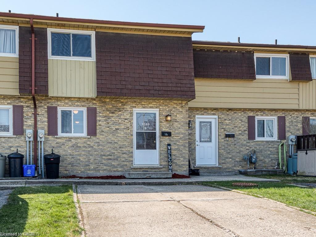 1060-canfield-crescent-woodstock-ontario-40855102