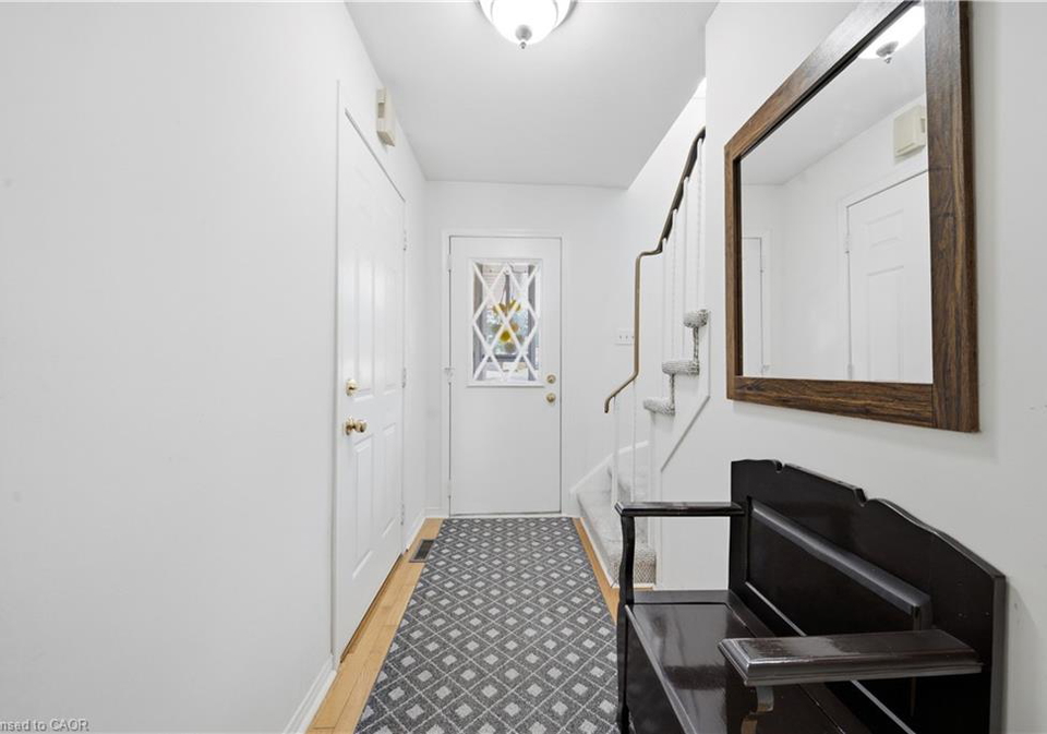 230-sunset-boulevard-cambridge-ontario-40855112