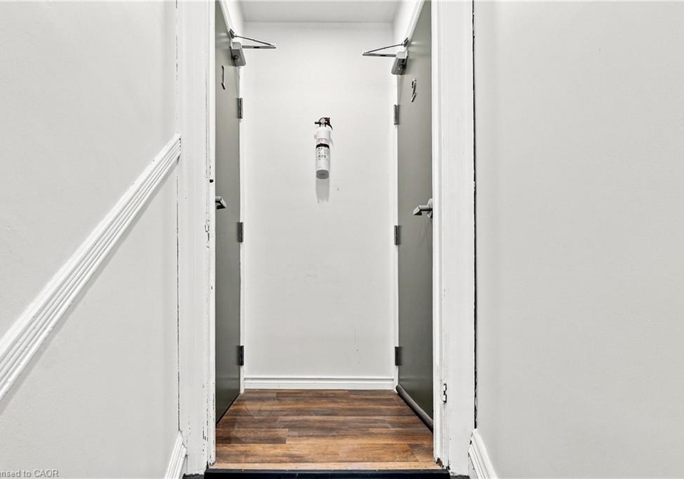 39-garfield-avenue-s-hamilton-ontario-40855115