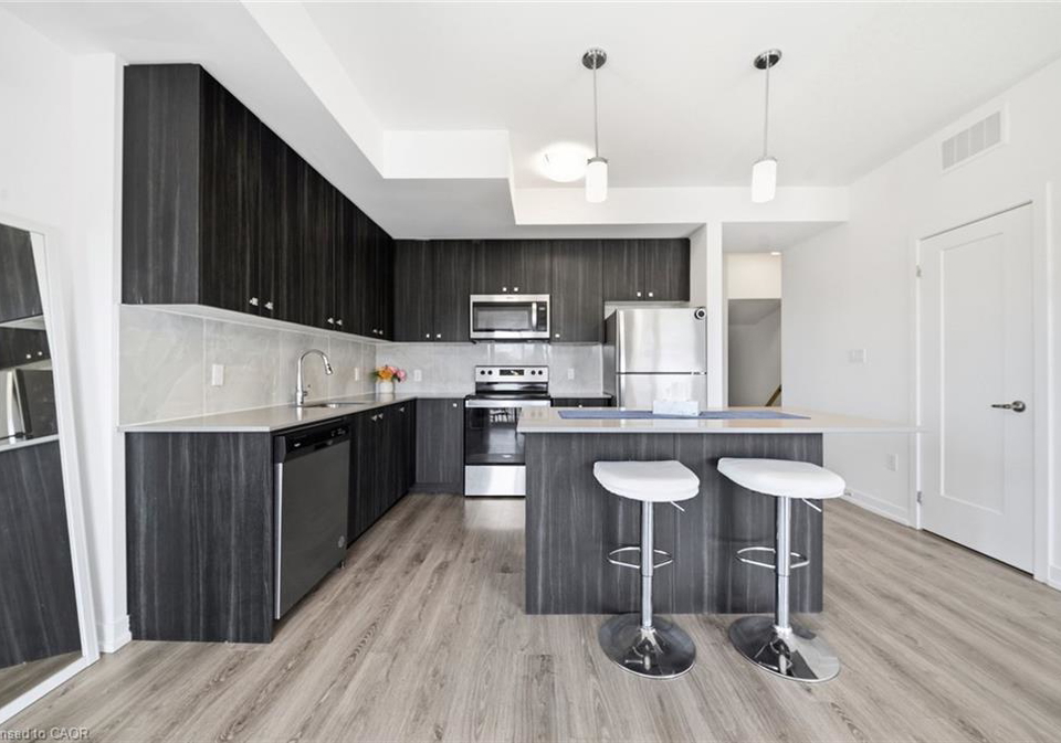 10-palace-street-kitchener-ontario-40855122