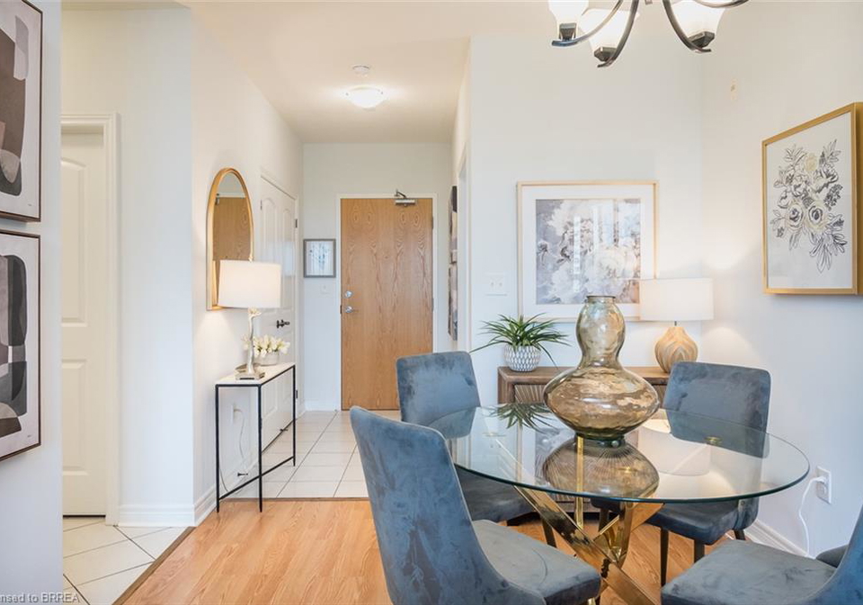 383-main-street-e-milton-ontario-40855141