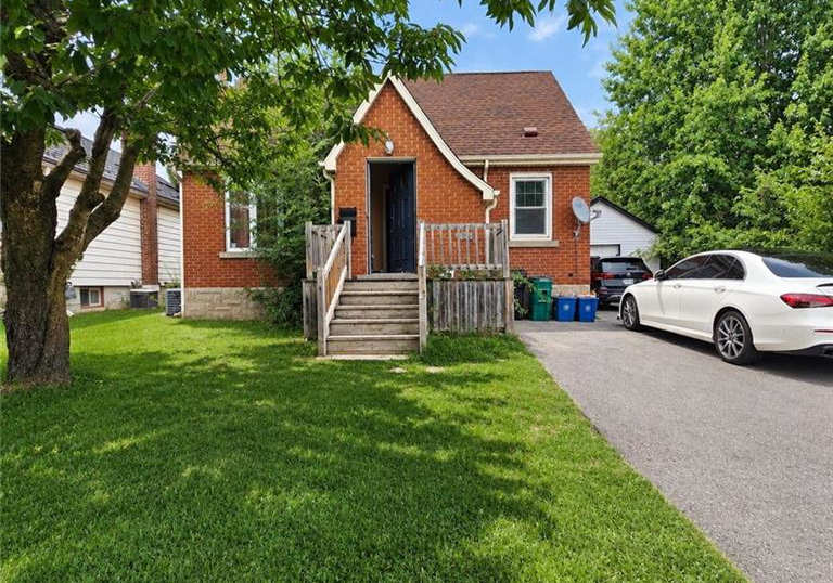 492-courtland-avenue-e-kitchener-ontario-40855143