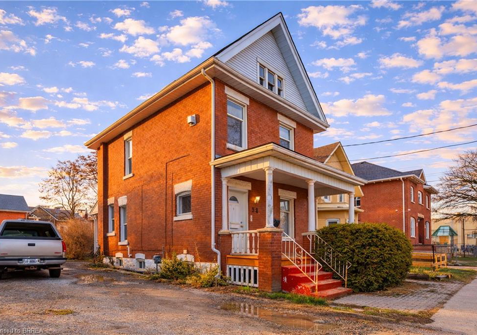 38-nelson-street-brantford-ontario-40855151