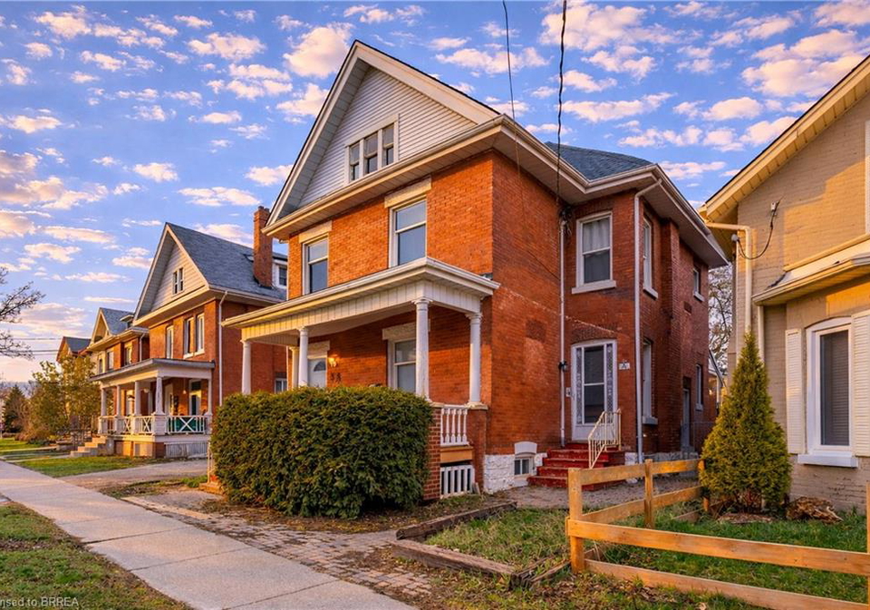 38-nelson-street-brantford-ontario-40855151