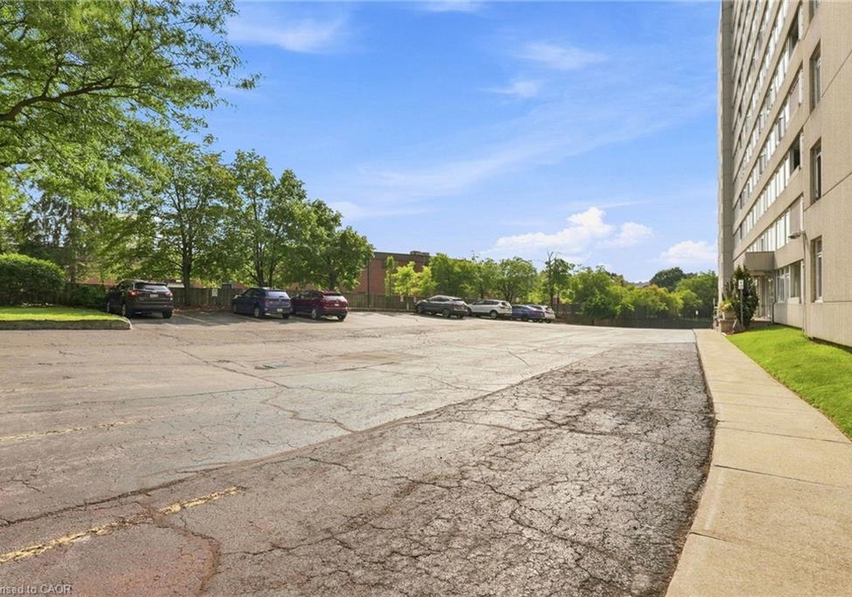 40-harrisford-street-hamilton-ontario-40855159
