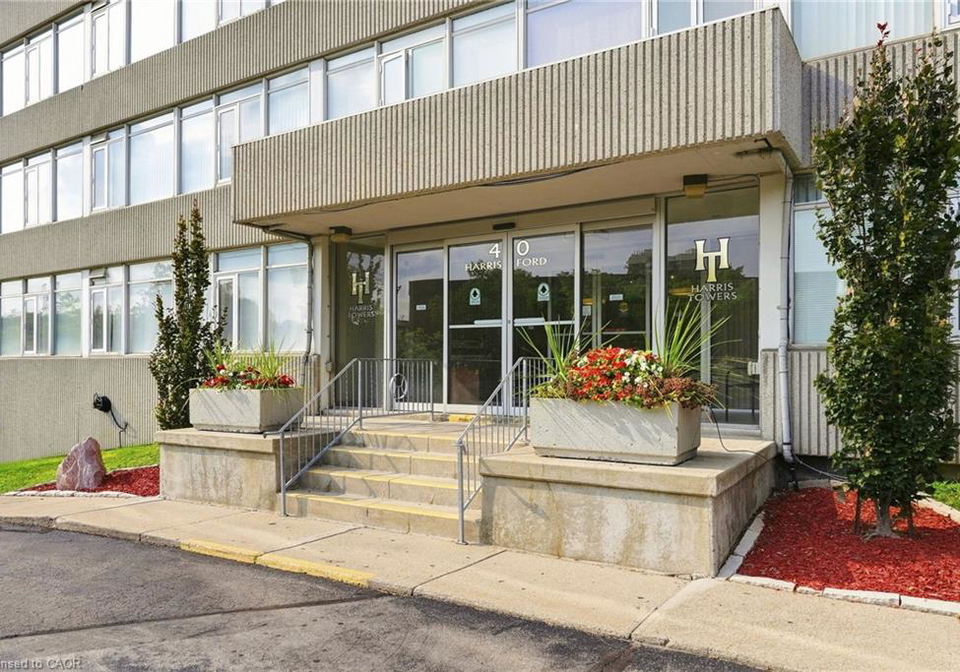 40-harrisford-street-hamilton-ontario-40855159
